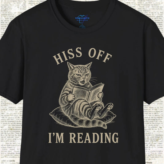 Hiss Off I’m Reading T-Shirt - Black
