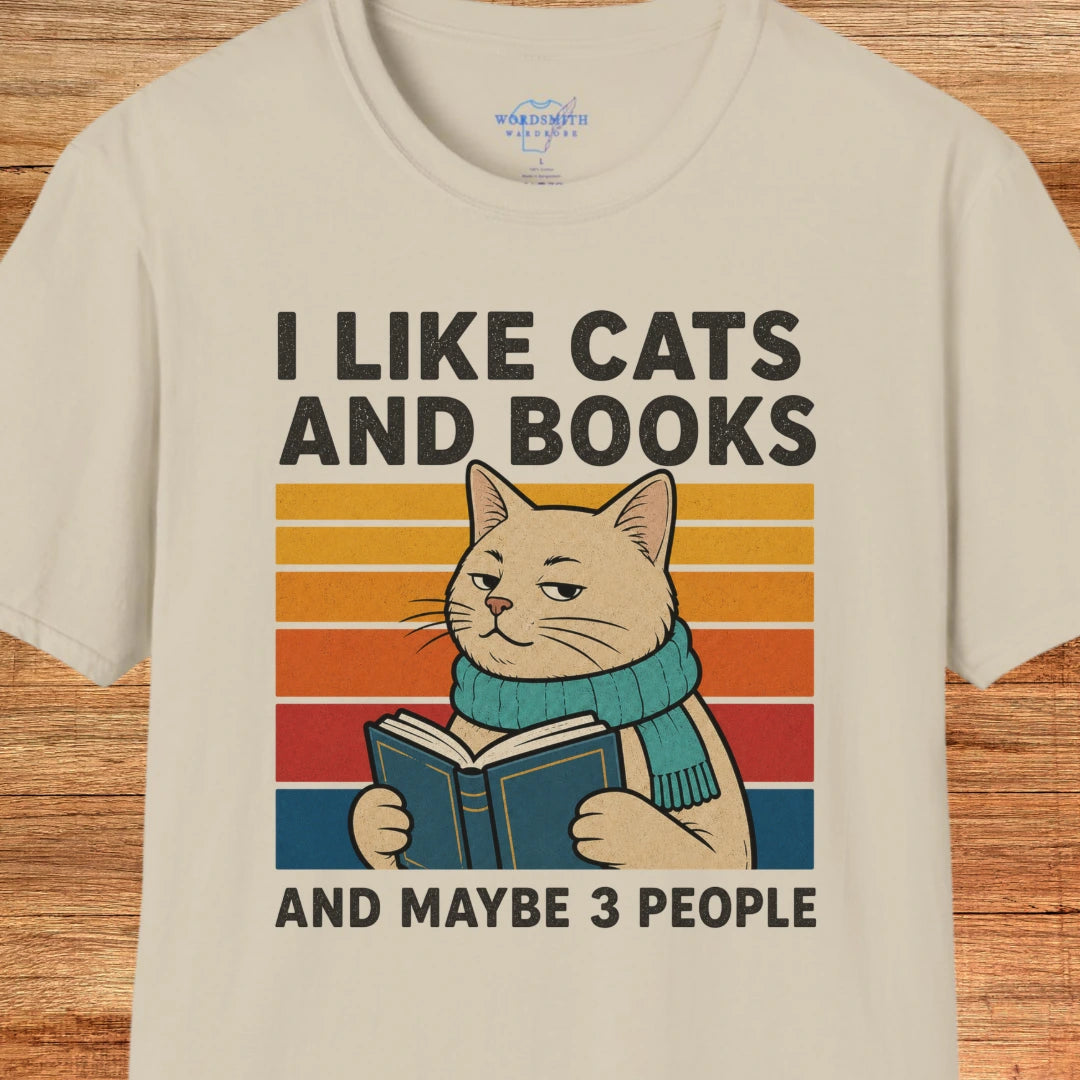 I Like Cats and Books Shirt - Sand