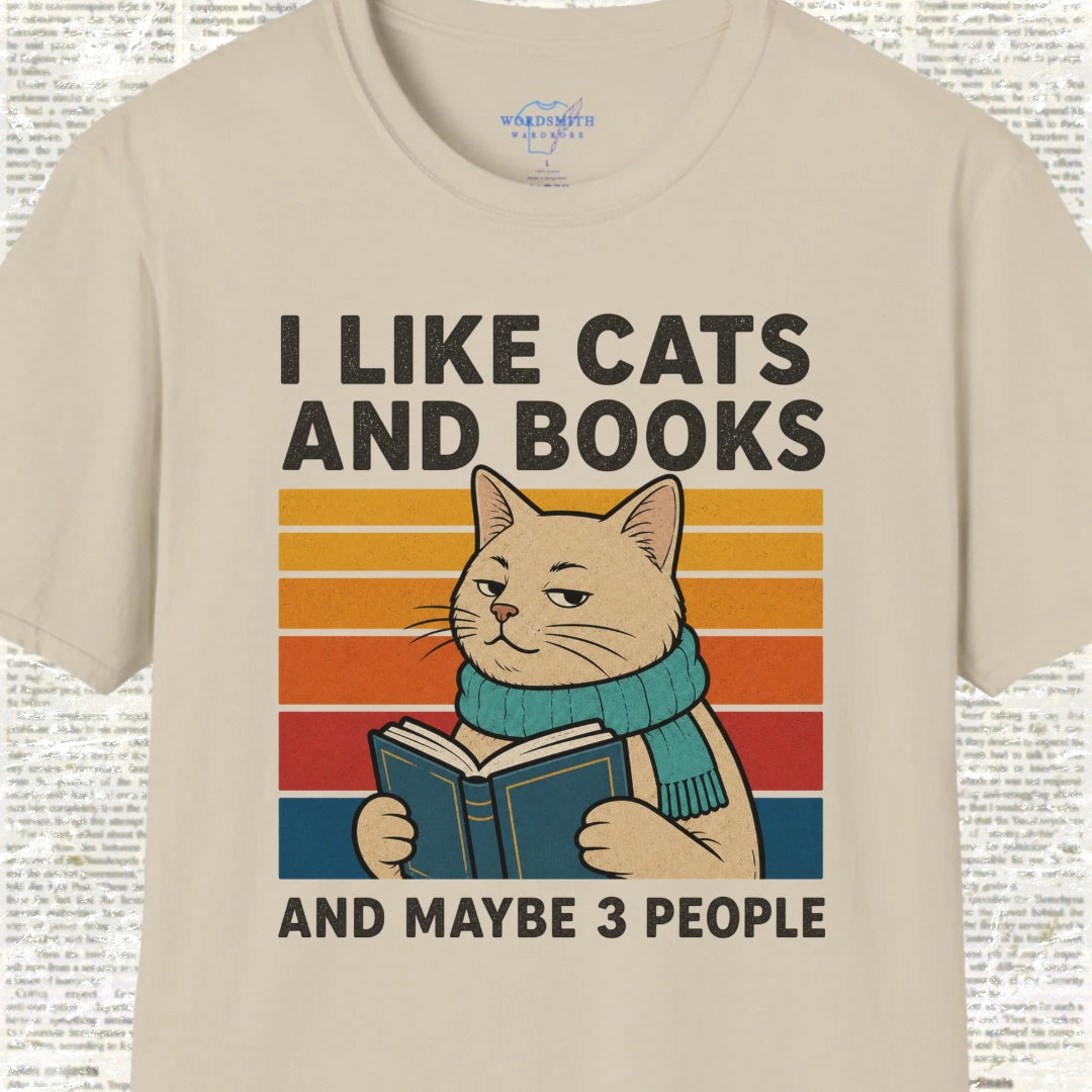 I Like Cats and Books Shirt - Sand